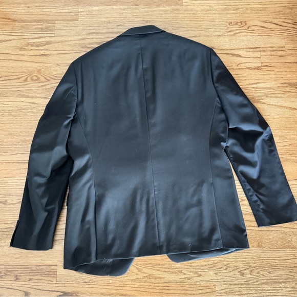 Men’s suit - Picture 3 of 7